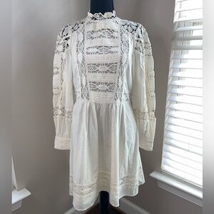Sea White Lace Long Sleeve Dress
